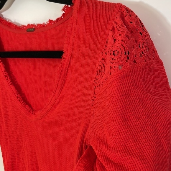 Free People XS St James Red Puff Sleeve Tee top blouse - Picture 10 of 13